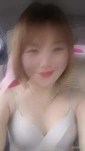 记录生活，良家熟女和我第一次偷情有点害羞！