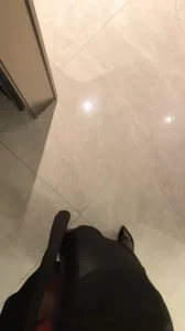 刚结婚不久的女友闺蜜趁老公出差约我偷情操逼