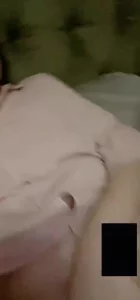 一字马美女回重庆了 寂寞难耐只能视频指挥自卫给我看